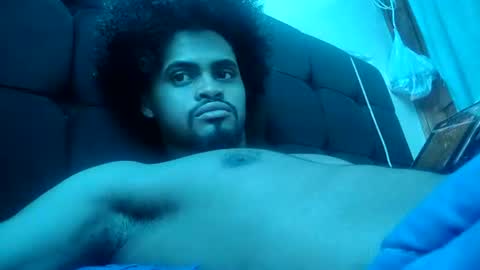 Snapshot of drelh chatting on December 21, 2025, 6:15 pm Drelhh online show from December 21, 2025, 6:15 pm