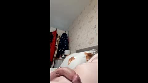 drewk423258 online show from March 12, 2026, 4:24 pm