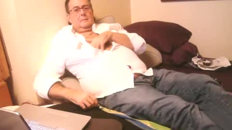 Dr. Feelgood online show from December 8, 2024, 3:53 am