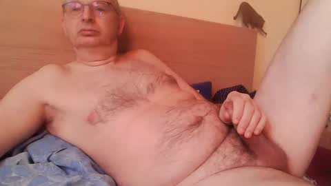 Snapshot of drift6 chatting on January 13, 2025, 7:43 am drift6 online show from January 13, 2025, 7:43 am