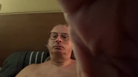 Snapshot of drift6 chatting on November 17, 2025, 11:32 pm drift6 online show from November 17, 2025, 11:32 pm