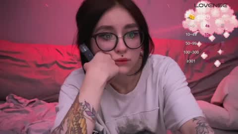 Tara  Sonny online show from March 2, 2025, 3:27 pm