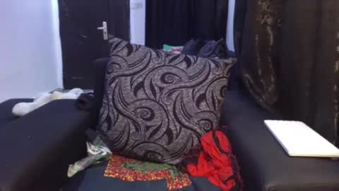 Snapshot of dripping_luna chatting on February 1, 2025, 5:28 am dripping_luna online show from February 1, 2025, 5:28 am