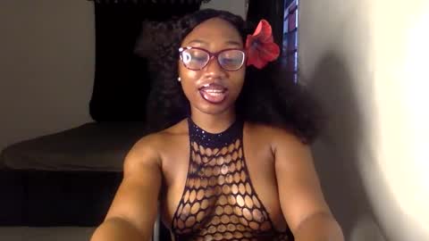 luna online show from February 23, 2026, 7:06 am