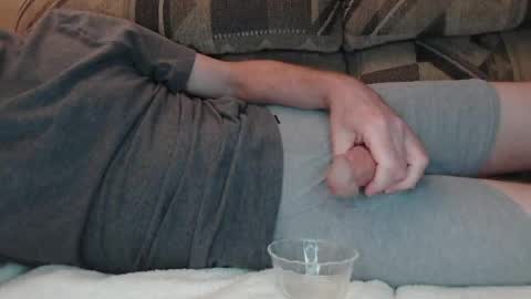 drippyjt online show from April 17, 2026, 4:48 am