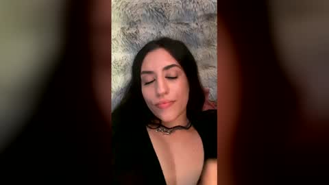 drippykitty99 online show from April 17, 2026, 7:06 pm