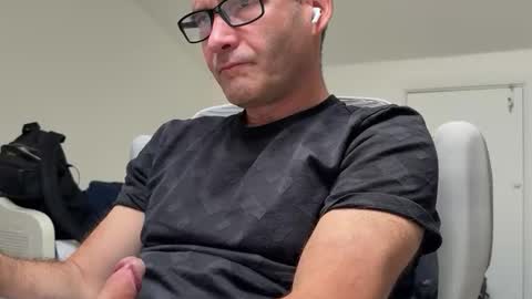 Nick online show from October 17, 2025, 11:02 am