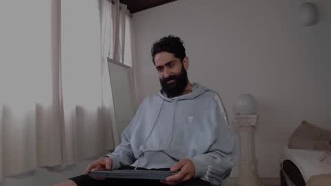 Snapshot of drogama chatting on February 22, 2025, 3:58 pm Drogama online show from February 22, 2025, 3:58 pm