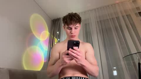 droll_guy online show from February 1, 2026, 3:43 pm