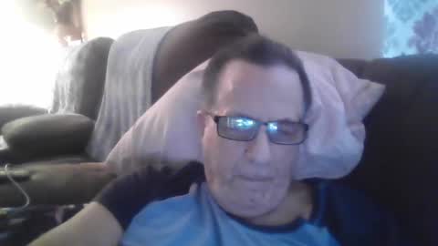 Snapshot of drthick1224 chatting on October 20, 2025, 8:31 pm drthick1224 online show from October 20, 2025, 8:31 pm