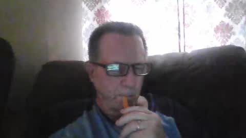 Snapshot of drthick1224 chatting on October 25, 2025, 7:41 pm drthick1224 online show from October 25, 2025, 7:41 pm