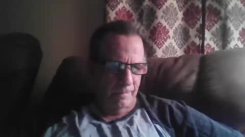 Snapshot of drthick1224 chatting on October 26, 2025, 11:27 am drthick1224 online show from October 26, 2025, 11:27 am