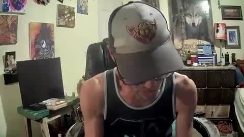 Snapshot of druedowm chatting on December 18, 2025, 1:00 am druedowm online show from December 18, 2025, 1:00 am