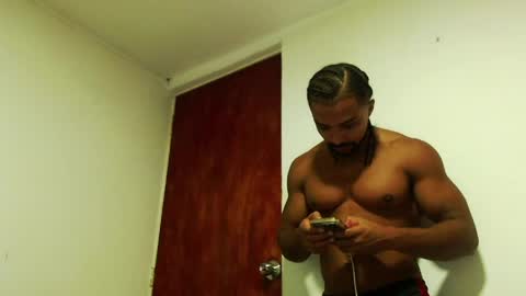S.K..maorisa98 VIDEOS SEXHARD PPBOY 55TASTEPROTEIN online show from June 2, 2026, 1:35 pm
