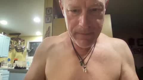 Snapshot of dudeinnh chatting on September 24, 2025, 10:40 am Steve online show from September 24, 2025, 10:40 am