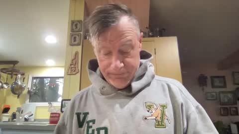 Snapshot of dudeinnh chatting on October 2, 2025, 10:44 am Steve online show from October 2, 2025, 10:44 am