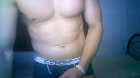 duhe1234 online show from November 11, 2025, 4:12 am