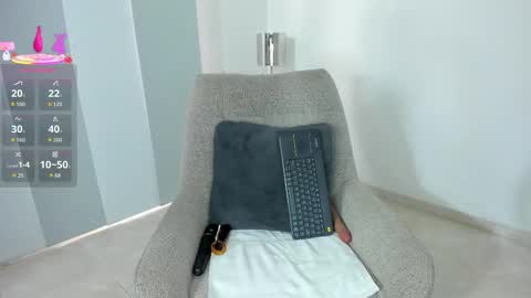 Dulce online show from September 22, 2025, 12:40 pm