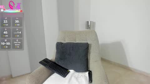 Dulce online show from December 22, 2025, 9:39 am