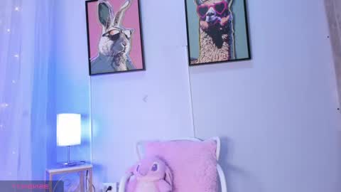 Snapshot of dulce__fiore07 chatting on July 2, 2026, 12:55 pm dulce__fiore07 online show from July 2, 2026, 12:55 pm