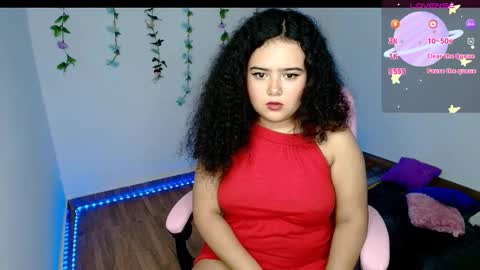 Snapshot of dulce_julieta_ chatting on December 30, 2024, 1:48 am Dulce online show from December 30, 2024, 1:48 am
