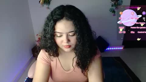 Snapshot of dulce_julieta_ chatting on September 9, 2025, 7:35 pm Dulce online show from September 9, 2025, 7:35 pm