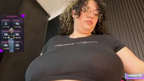 Snapshot of dulce_lf chatting on July 1, 2026, 4:58 am DULCE LF online show from July 1, 2026, 4:58 am