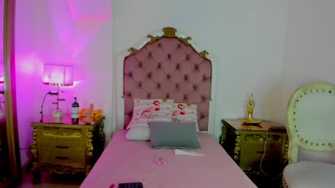 Snapshot of dulce_tentacion___ chatting on May 6, 2026, 11:37 am dulce_tentacion___ online show from May 6, 2026, 11:37 am