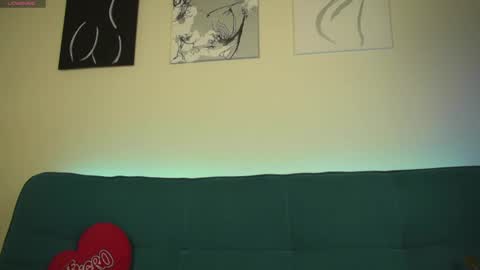 Snapshot of dulce_viixen chatting on February 27, 2025, 7:15 pm dulce viixen online show from February 27, 2025, 7:15 pm