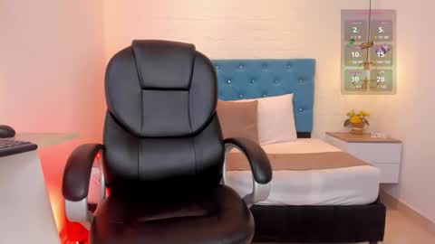 Snapshot of dulcebaker chatting on October 11, 2025, 6:01 am Dulce Baker online show from October 11, 2025, 6:01 am