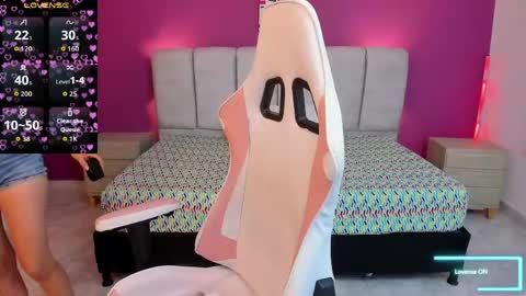 Snapshot of dulcee_gaby chatting on June 8, 2026, 7:14 pm dulcee_gaby online show from June 8, 2026, 7:14 pm