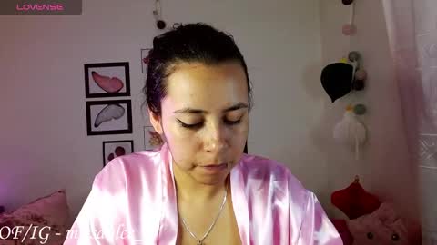 Dulce online show from February 13, 2026, 1:23 am