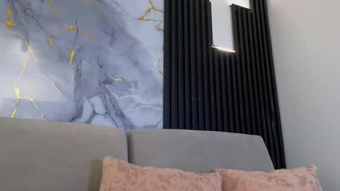 Dulce online show from February 7, 2026, 4:38 am