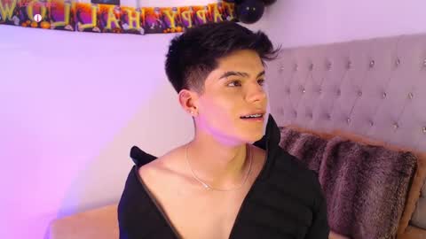 Dulcey online show from October 7, 2025, 4:20 am