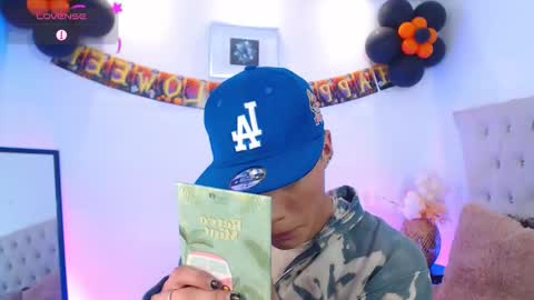 Dulcey online show from October 21, 2025, 5:30 am