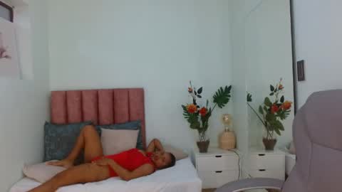 dulci_mendez online show from June 3, 2026, 12:08 pm