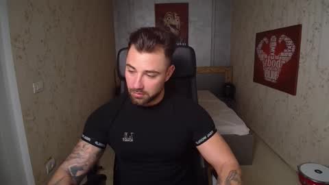 Snapshot of duncanstones chatting on January 4, 2025, 4:43 pm DuncanStone online show from January 4, 2025, 4:43 pm