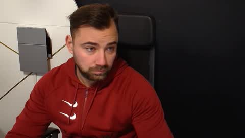 Snapshot of duncanstones chatting on October 14, 2025, 3:51 am DuncanStone online show from October 14, 2025, 3:51 am