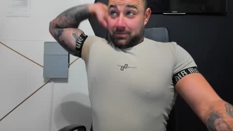 DuncanStone online show from December 1, 2025, 5:45 am