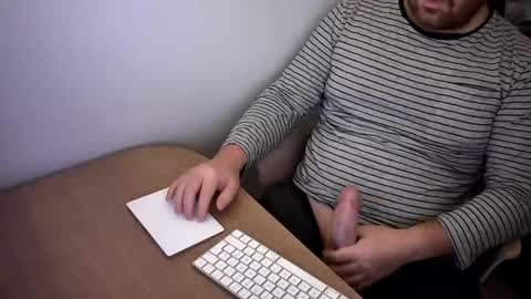 FloFrenchCurv288 online show from January 12, 2026, 1:11 am