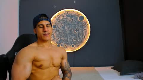 Snapshot of duran_dhikol1 chatting on November 2, 2025, 12:35 am duran_dhikol1 online show from November 2, 2025, 12:35 am