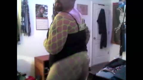 Durinsbxtch online show from January 28, 2025, 5:14 pm