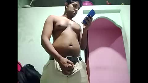 Snapshot of duskytamilkarthik chatting on November 25, 2025, 3:12 pm duskytamilkarthik online show from November 25, 2025, 3:12 pm