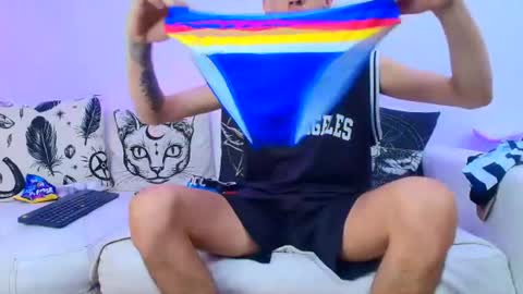 Dustin Dollin online show from June 12, 2026, 6:29 pm
