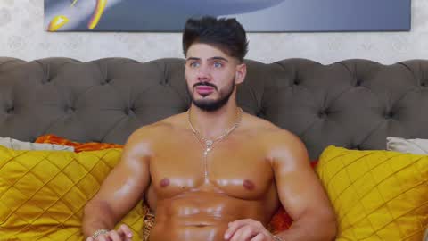 Snapshot of dustinkeent chatting on January 15, 2025, 11:19 pm Dustin online show from January 15, 2025, 11:19 pm