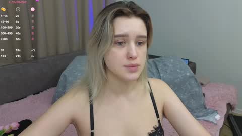 Snapshot of dusyastar chatting on December 29, 2024, 12:23 pm Dusya online show from December 29, 2024, 12:23 pm