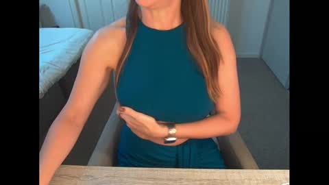 Ambertje040 online show from November 17, 2025, 8:31 am