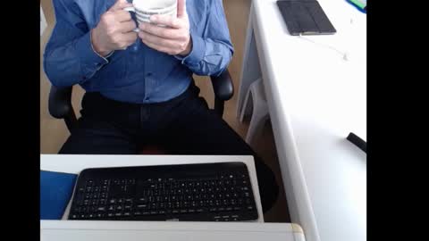 Snapshot of dutchpornking2 chatting on November 6, 2025, 8:04 am dutchpornking2 online show from November 6, 2025, 8:04 am