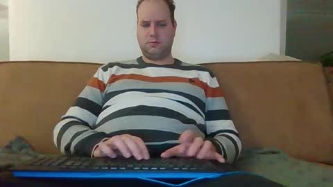 Snapshot of dutchslave1988nolimits chatting on February 8, 2026, 8:12 pm Mr X online show from February 8, 2026, 8:12 pm