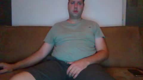 Snapshot of dutchslave1988nolimits chatting on June 30, 2026, 6:14 am Mr X online show from June 30, 2026, 6:14 am